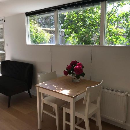 De Haarlemse Logeerkamer Экстерьер фото